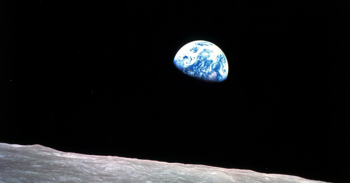 Eski Apollo 8 astronotu Bill Anders uçak kazasında hayatını kaybetti