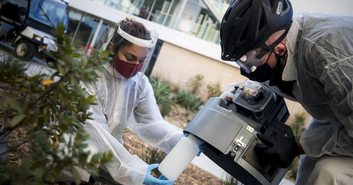L’Université de Californie à San Diego craint que la propagation du virus COVID-19 ne frappe San Diego d’ici la nouvelle année L’Université de Californie à San Diego craint que la propagation du virus COVID-19 ne frappe San Diego d’ici la nouvelle année