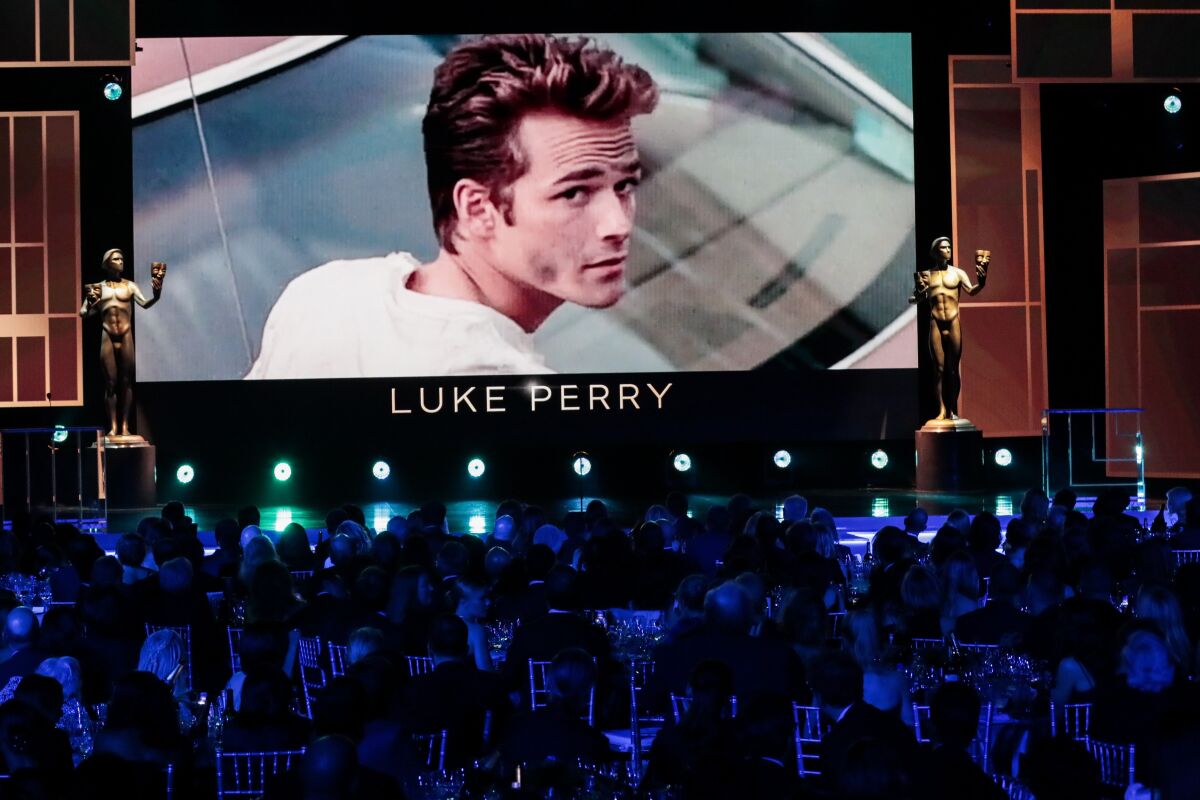 Luke Perry remembered at the SAG Awards