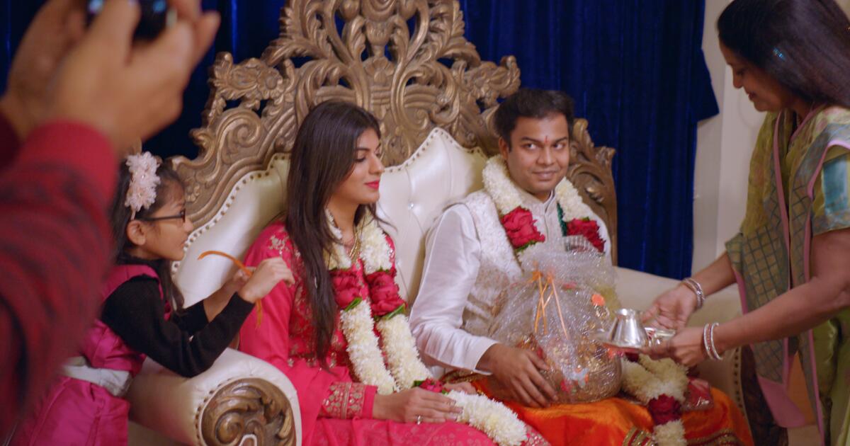 Brides sport messages of love on their wedding trousseau - Times of India