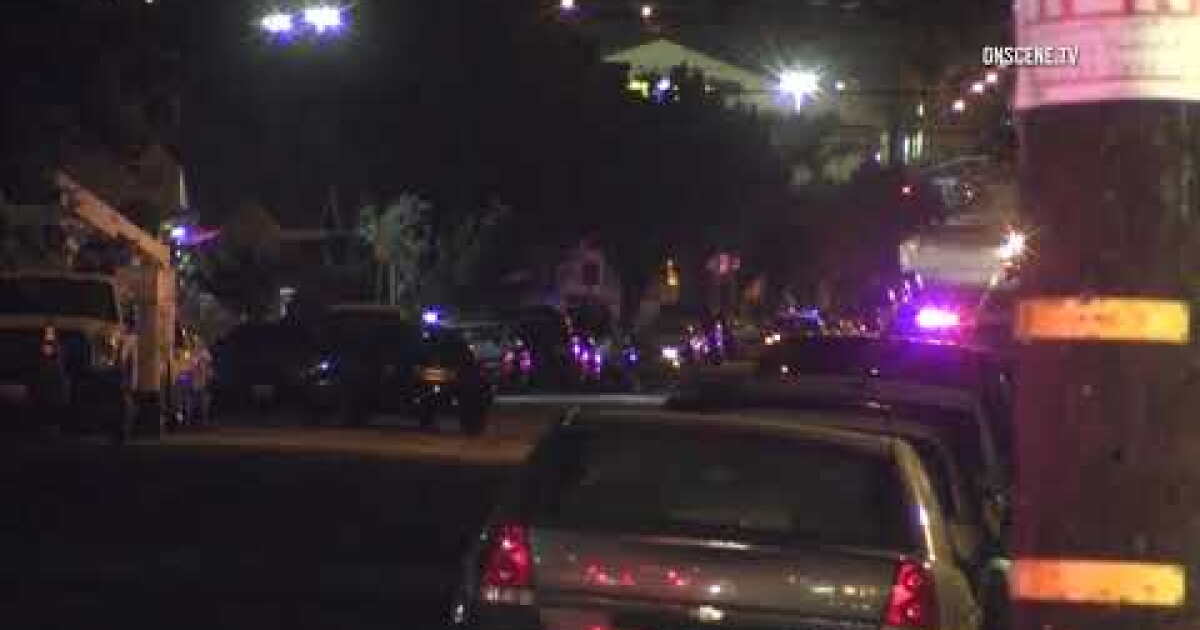 Police fatally shoot man armed with knife in Long Beach - Los Angeles Times