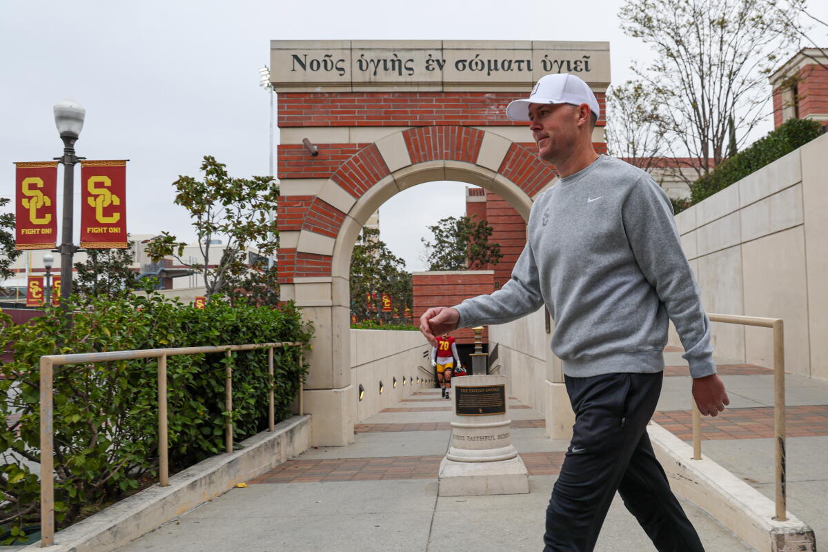 Lincoln Riley Isc The Sports Report: Lincoln Riley is on the hot seat - Los Angeles Times