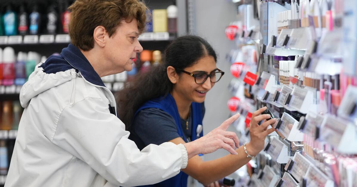 Walmart brise son piège du pragmatisme avec des experts beauté en magasin et des conseils personnalisés