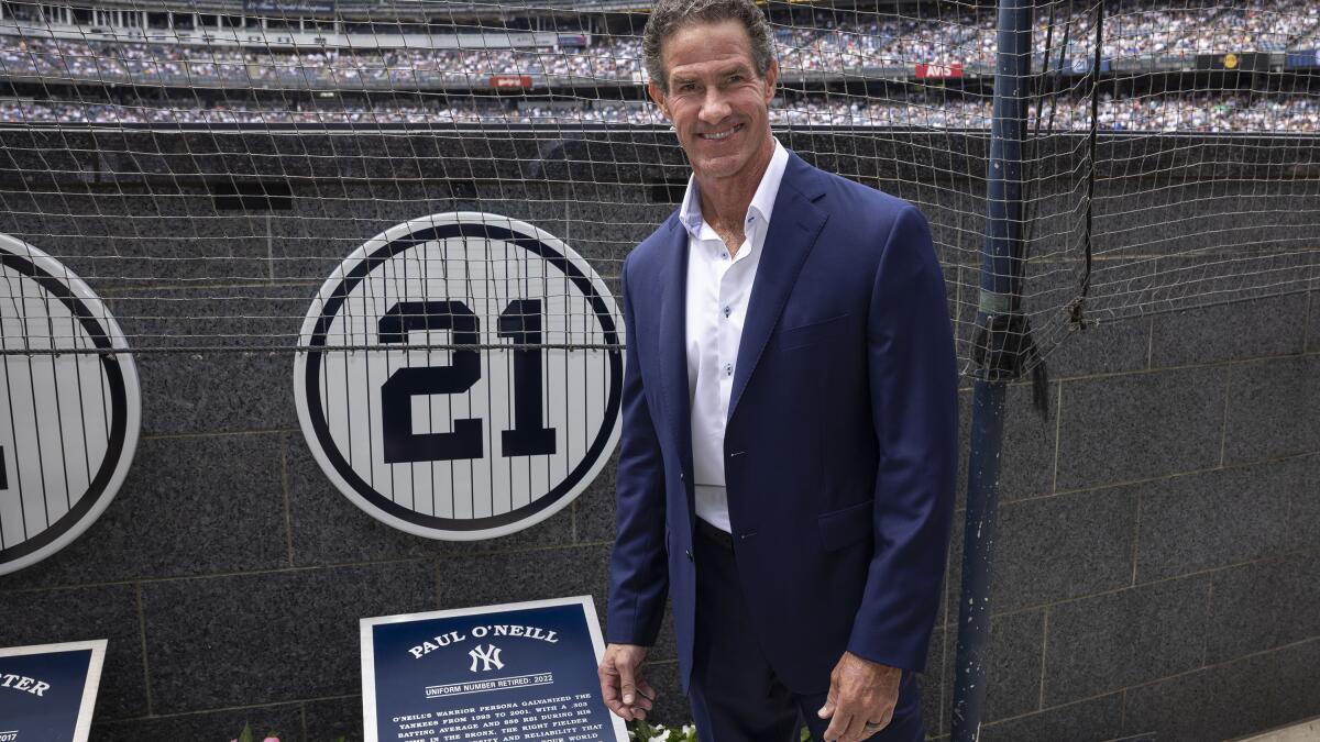 Yankees retire Paul O'Neill's No. 21 jersey, Cashman booed - The San Diego  Union-Tribune