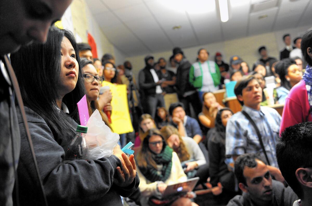 Students listen as the USC Student Government votes Tuesday on a resolution to increase diversity.