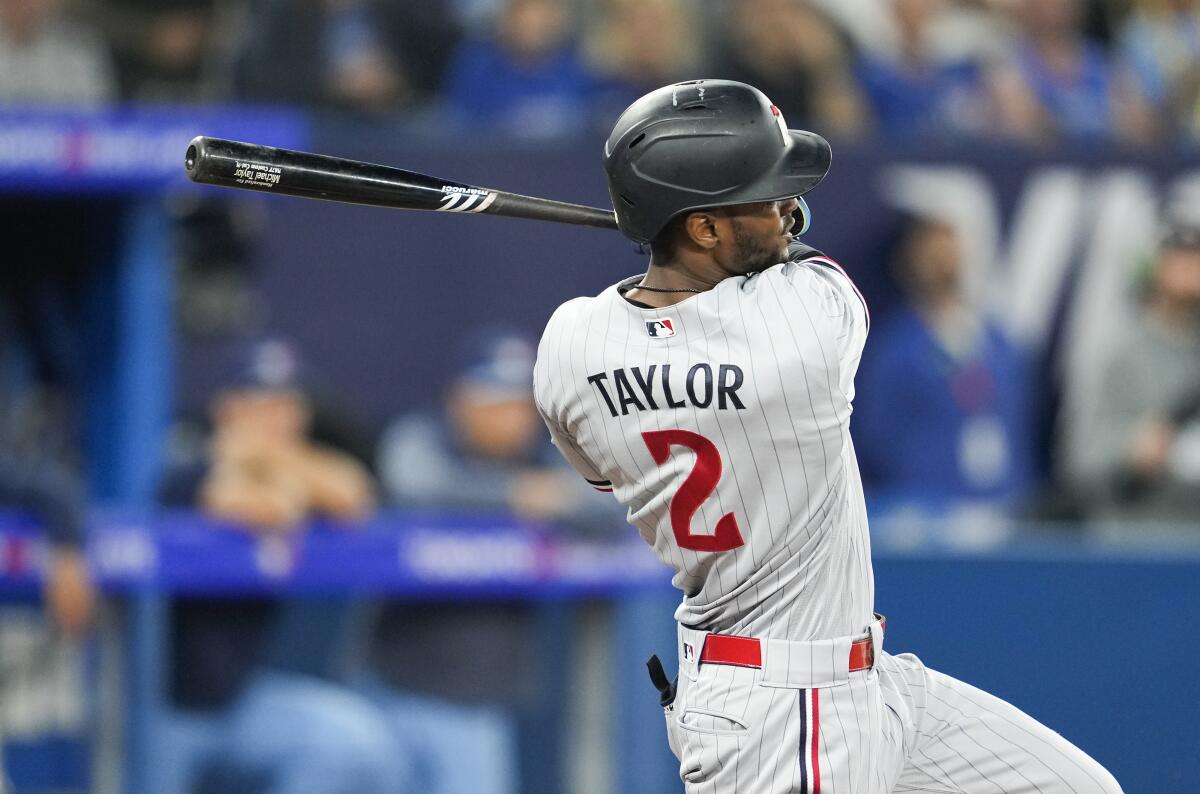 Why Blue Jays didn't pinch-run for Alejandro Kirk late in one-run loss to  Nationals