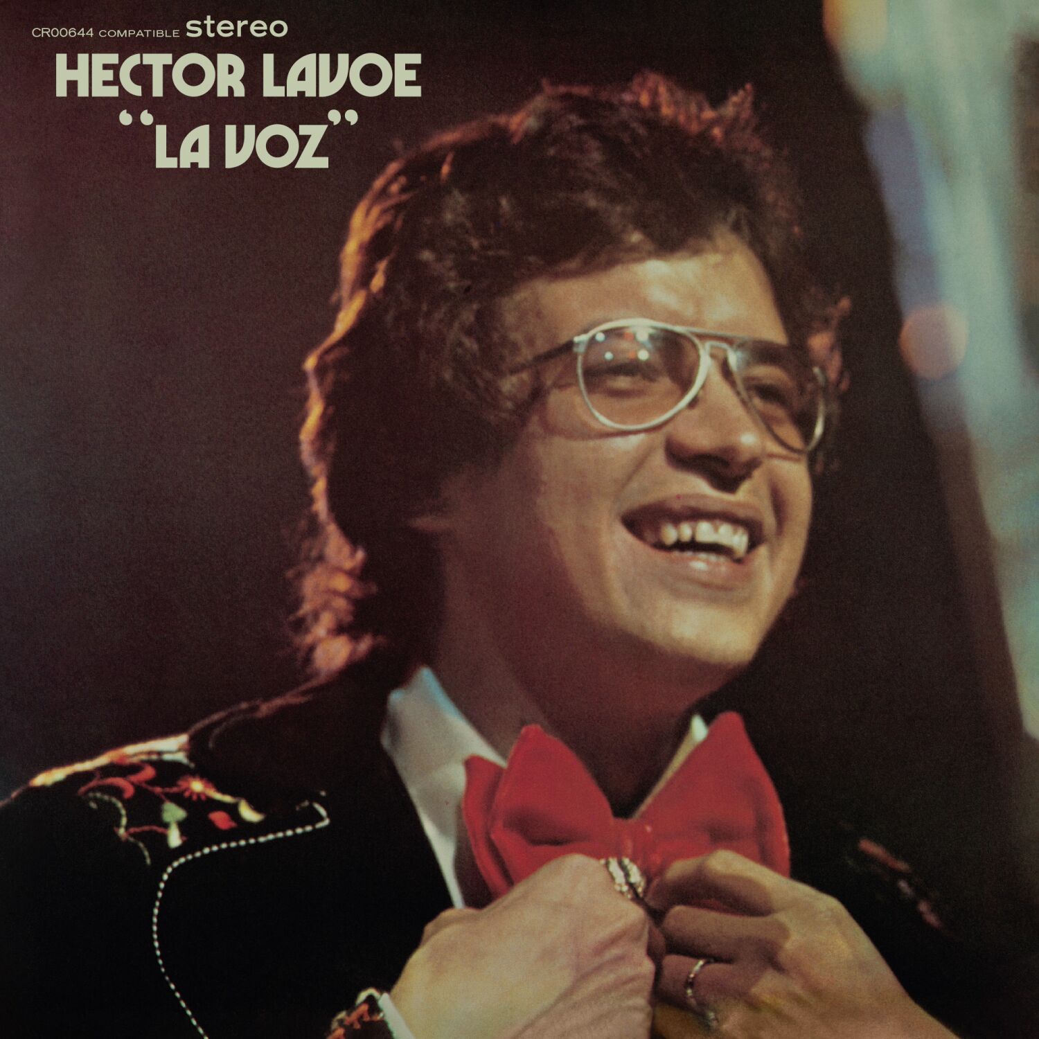 Héctor Lavoe vuelve a impresionar con su debut como solista, debidamente remasterizado
