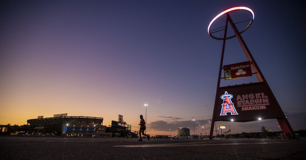 Shaikin: What the halo happened to Angels’ tradition of lighting up the iconic ‘Big A’?
