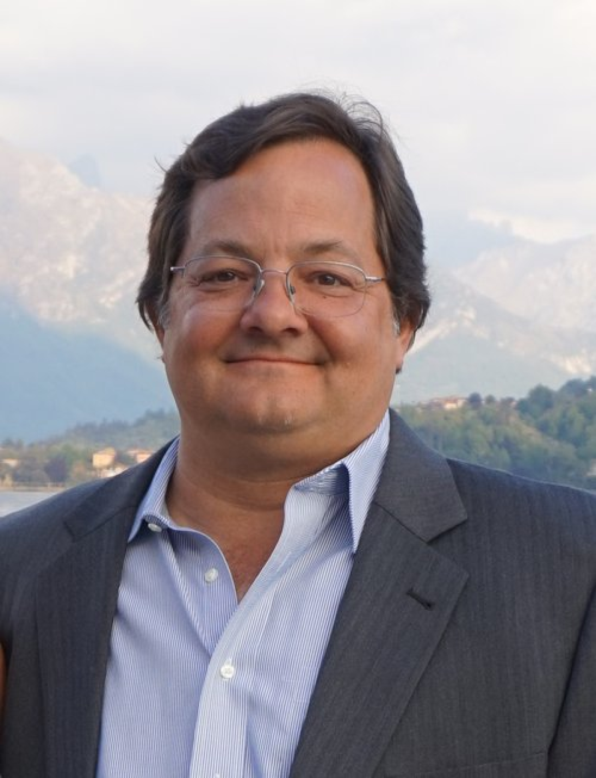 Dan Vaughn