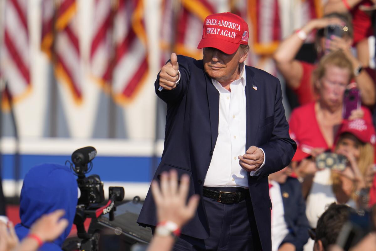 El expresidente estadounidense Donald Trump en un evento de campaña en Butler, Pensilvania, 