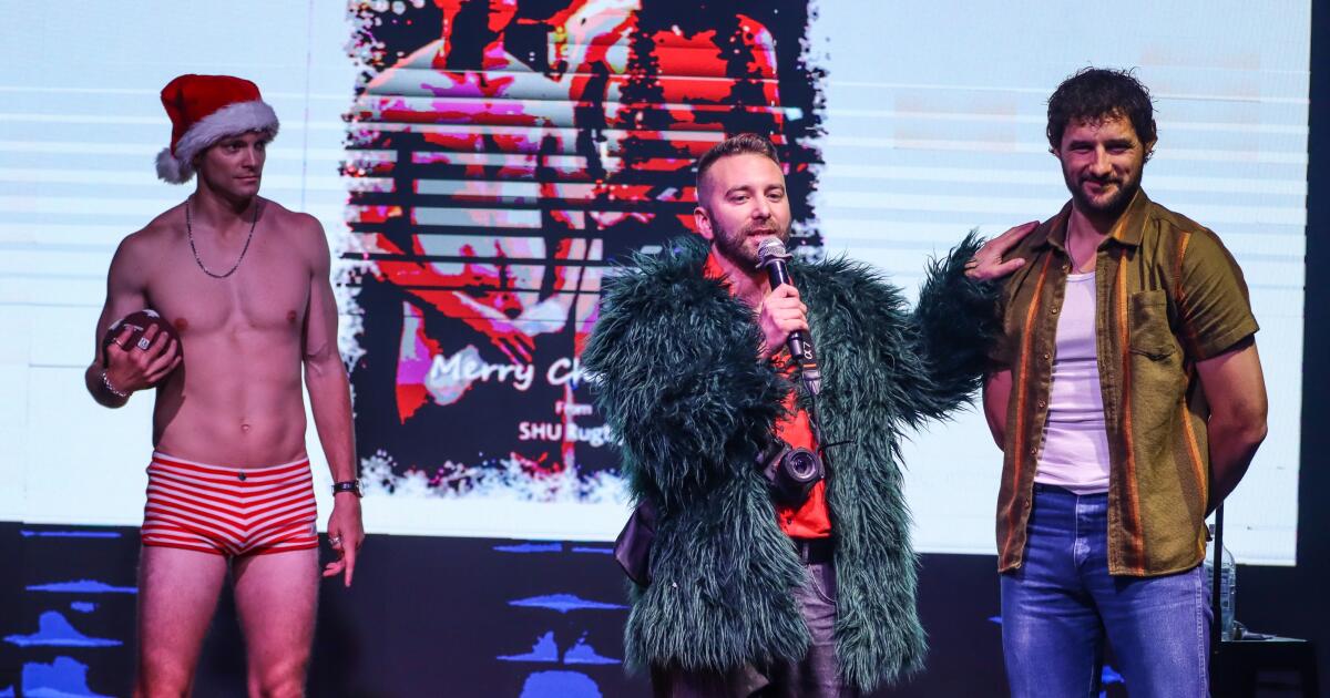 LGBTQ+ comedians are redefining roasts as an art form in West Hollywood LGBTQ+ comedians are redefining roasts as an art form in West Hollywood