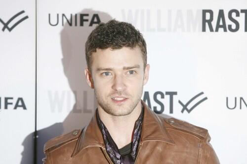 Justin Timberlake buys tequila shots for entire Vegas club