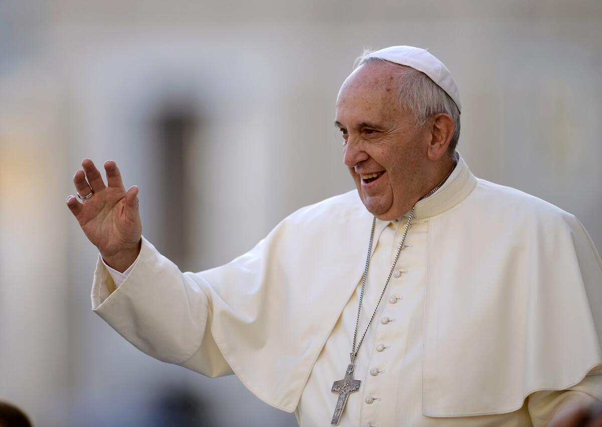 El Papa Francisco participa en los festejos religiosos.