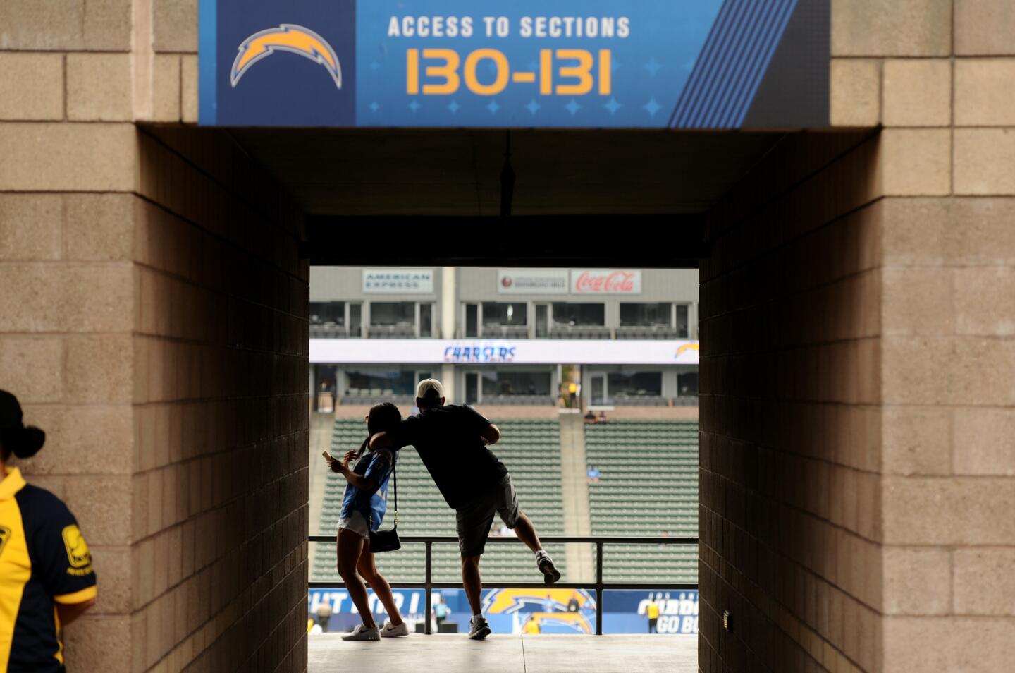 First home game for new L.A. Chargers