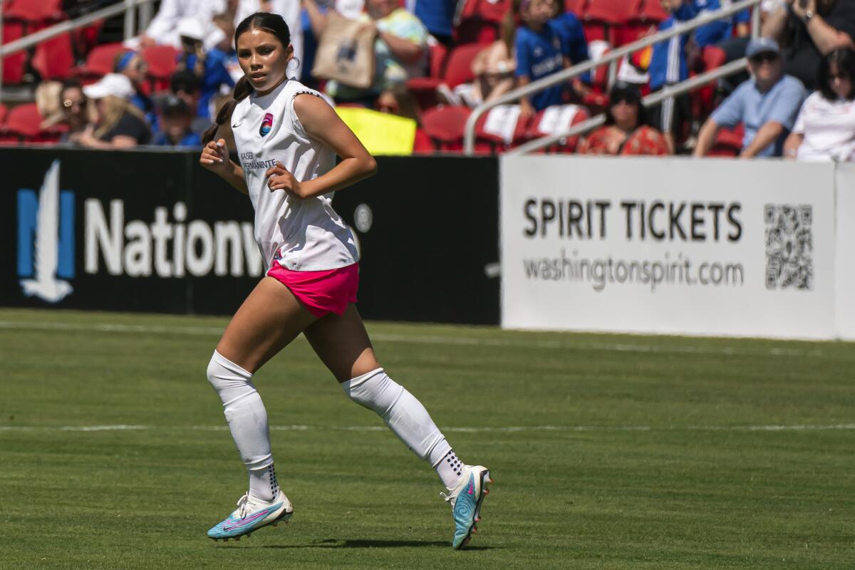 San Diego Wave forward Melanie Ba 