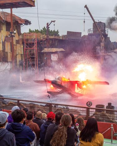A seaplane crashes on the Waterworld set at Universal Studios. 