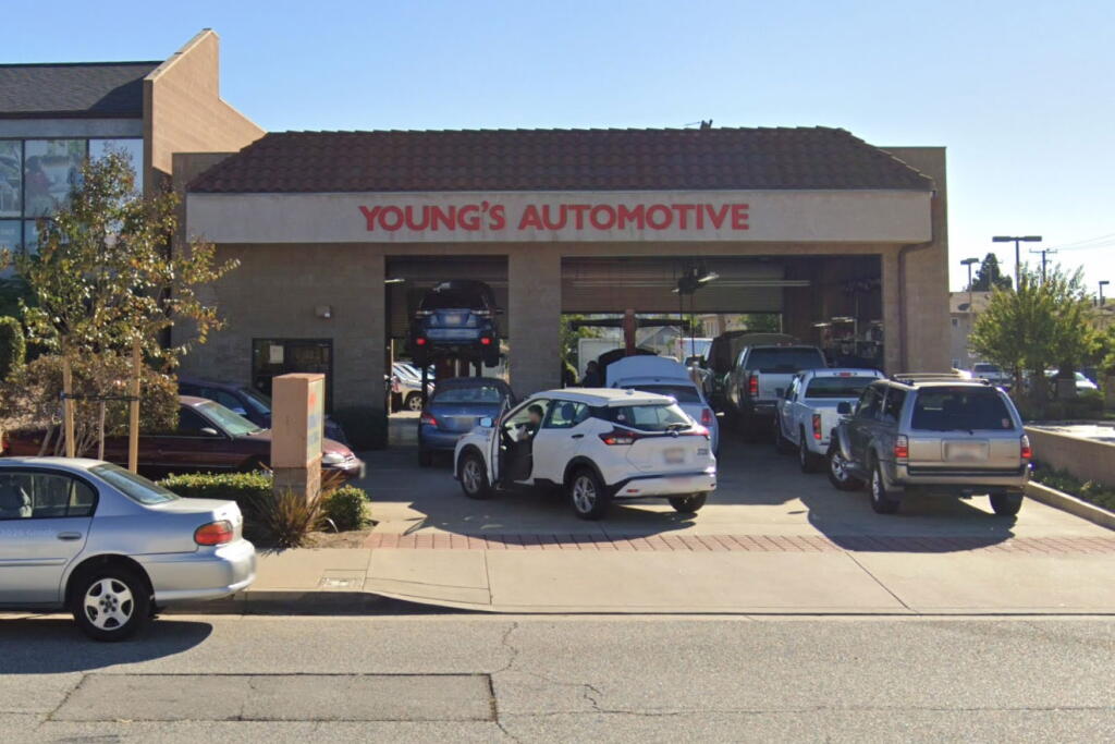 Camera Focus Map SoCal business owner allegedly hid cameras in bathroom — and his shoe ...