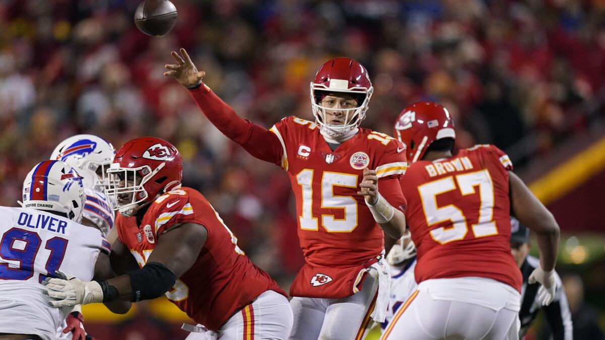 Kansas City rolls past the Buffalo Bills, advances to Super Bowl