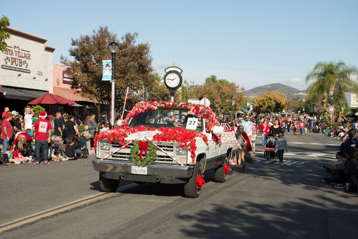 A photo of Vista Christmas Parade