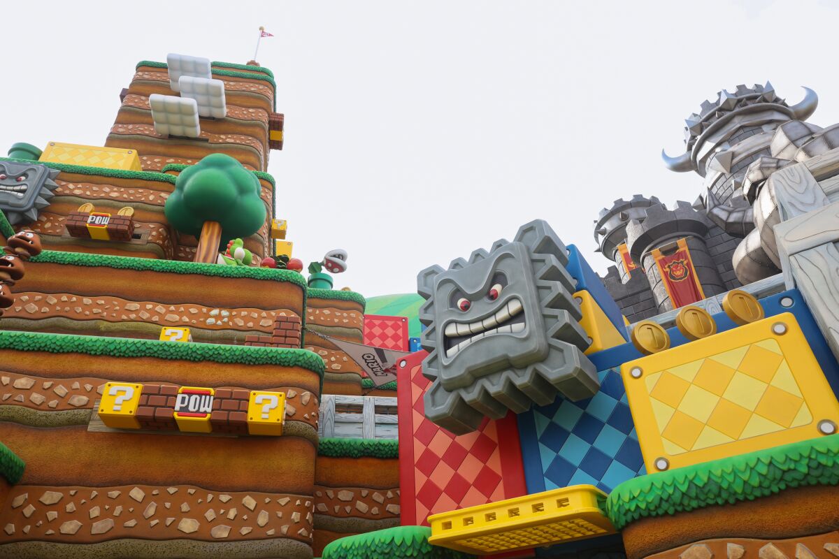 Buildings in Super Nintendo World.