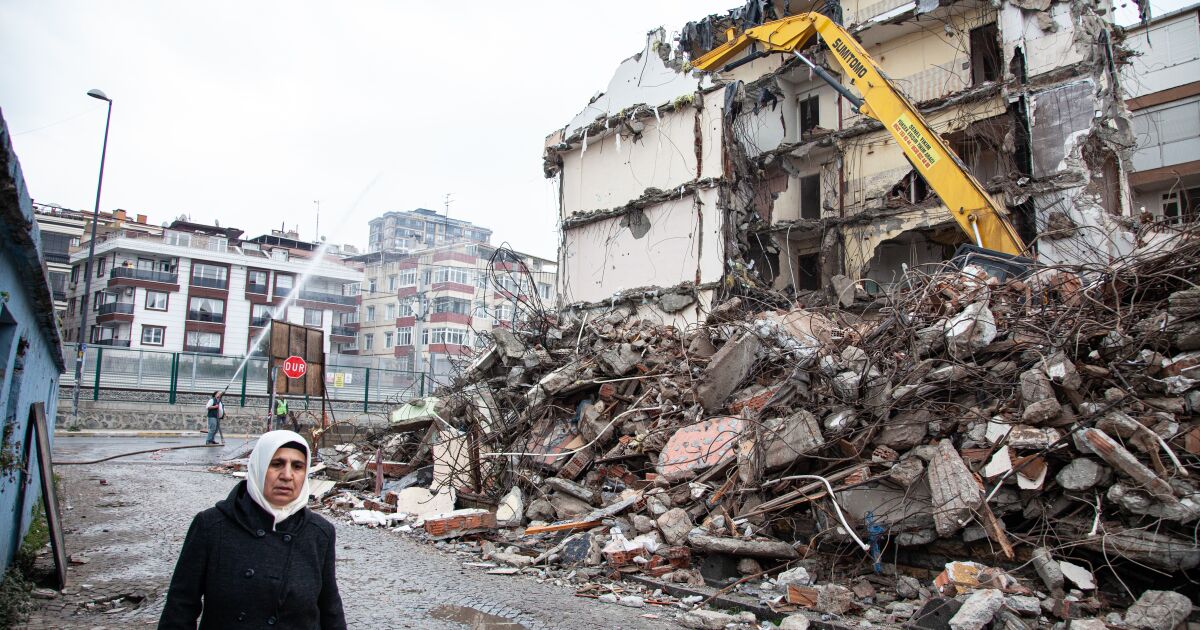 İstanbul’un ikilemi: deprem riski artı konut krizi