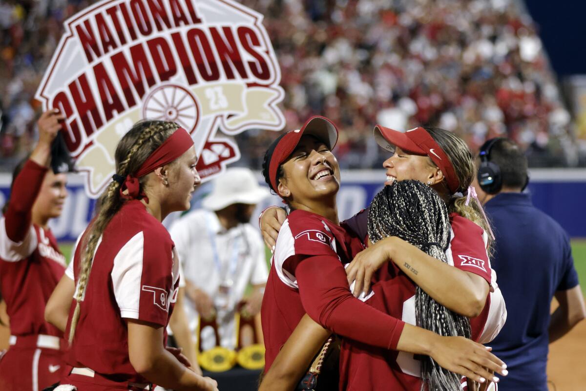 Oklahoma wins third straight Women's College World Series title