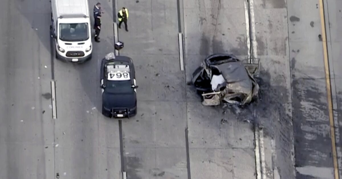 Fatal crashes close lanes of 5 and 210 freeways, snarling traffic in San Fernando Valley