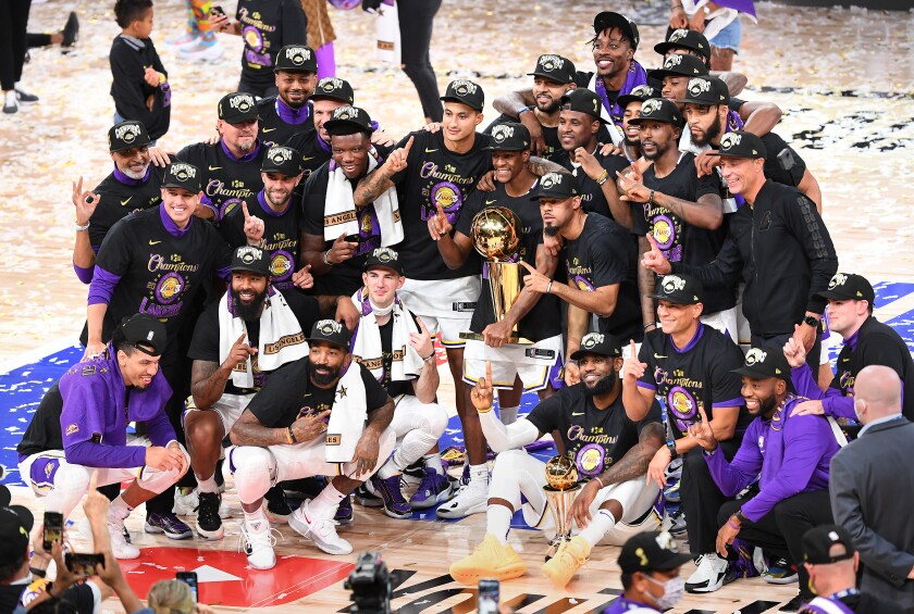 Nba Finals Lakers Beat Miami Heat In Game 6 For 17th Title Los Angeles Times