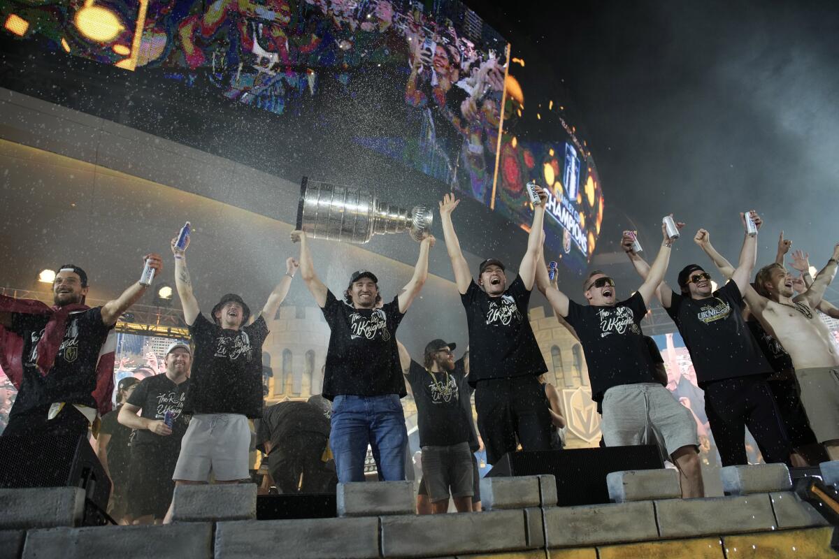 Golden Knights raise Stanley Cup championship banner before season