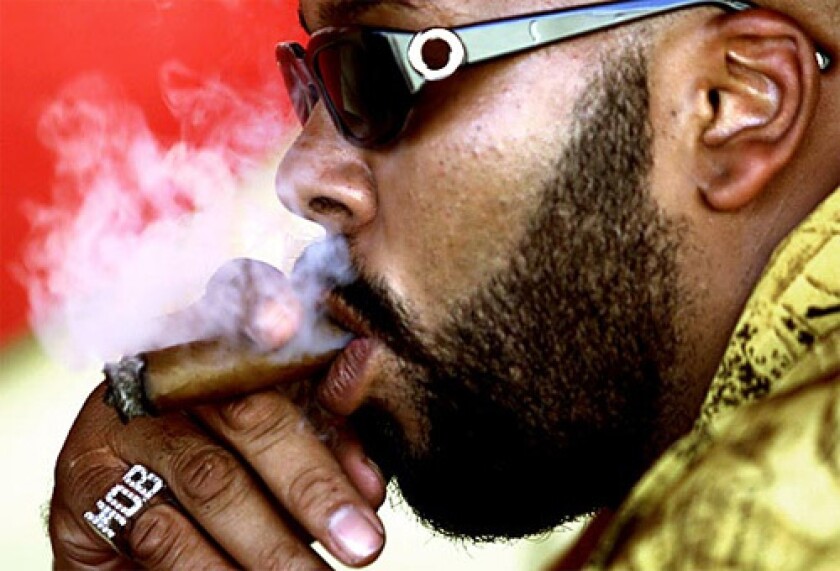 As Associates Fall Is Suge Knight Next Los Angeles Times