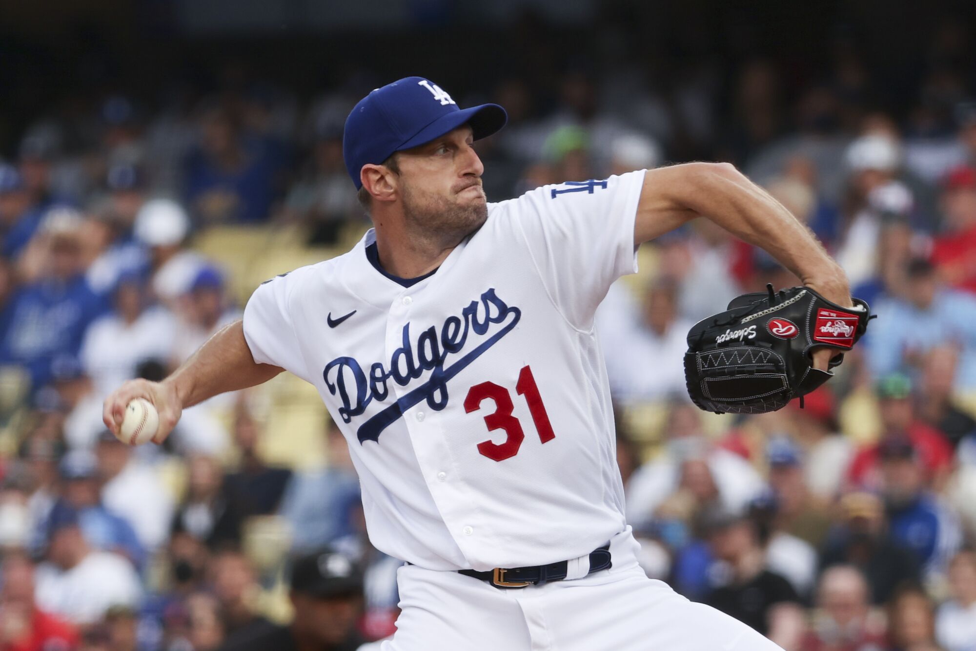 Los Angeles Dodgers starting pitcher Max Scherzer delivers a pitch during the first inning against the St. Louis Cardinals