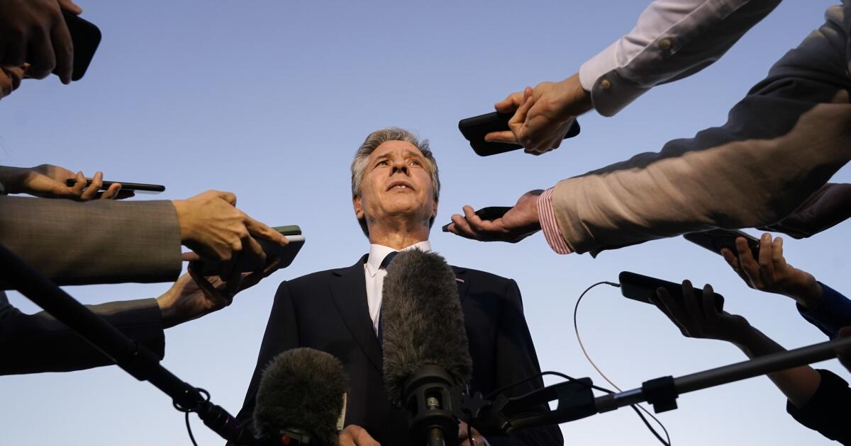 U.S. allies in Middle East try to stake out middle ground U.S. allies in Middle East try to stake out middle ground