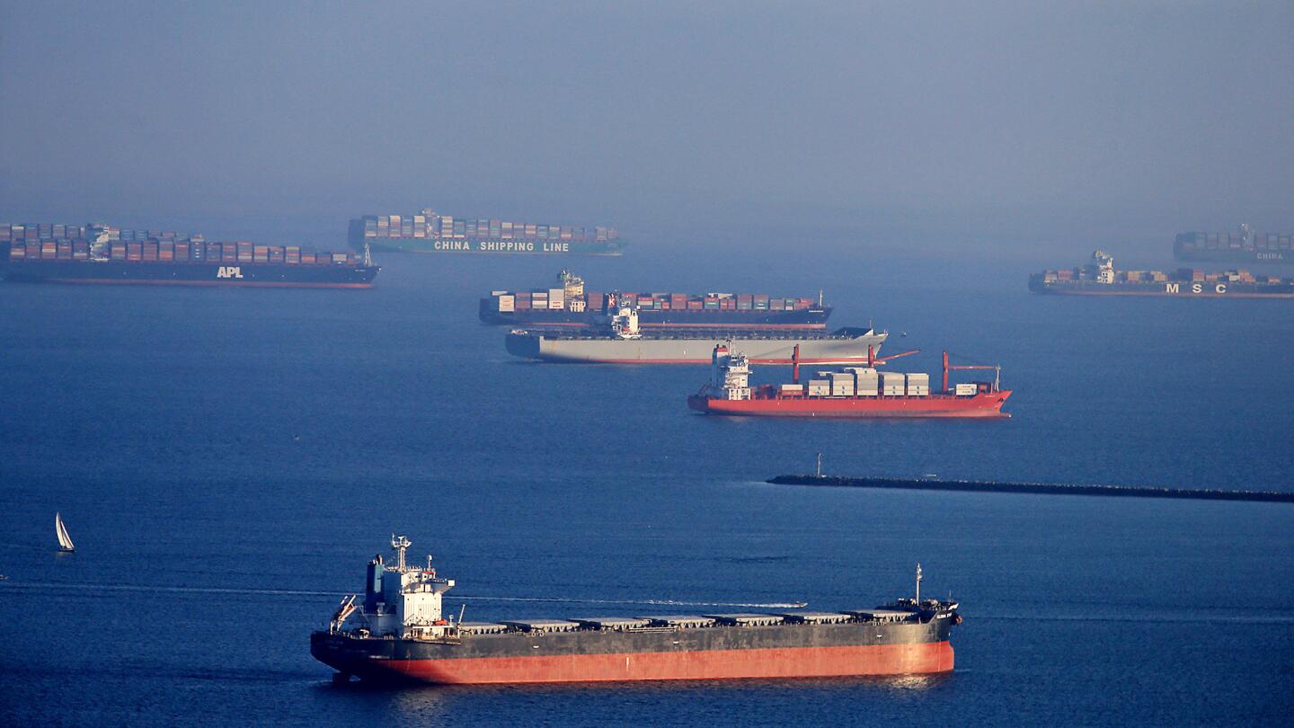 Backup at ports of Los Angeles and Long Beach