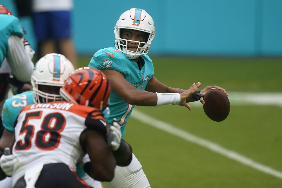 Miami Dolphins quarterback Tua Tagovailoa passes against the Cincinnati Bengals.