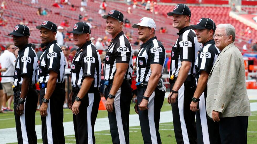 Ask Farmer: Why do NFL referees have numbers? - Los Angeles