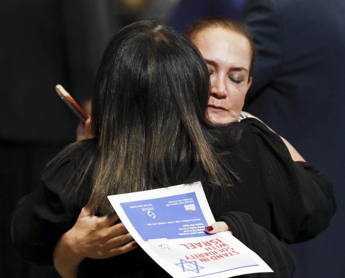 After attack on Israel, Los Angeles’ Jewish community mourns
