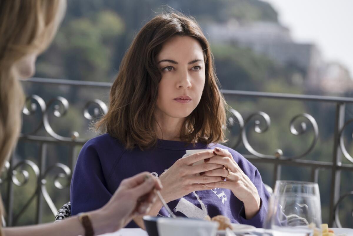 Here's What We Know About Aubrey Plaza Joining 'The White Lotus