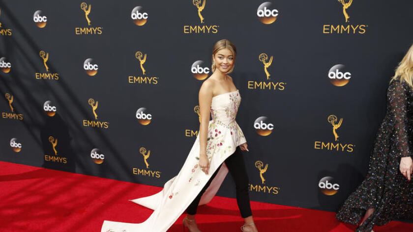 Emmys 2016 Tatiana Maslany Rami Malek Game Of Thrones