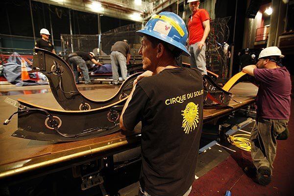 Cirque du Soleil's Iris clears Kodak Theatre for Oscars