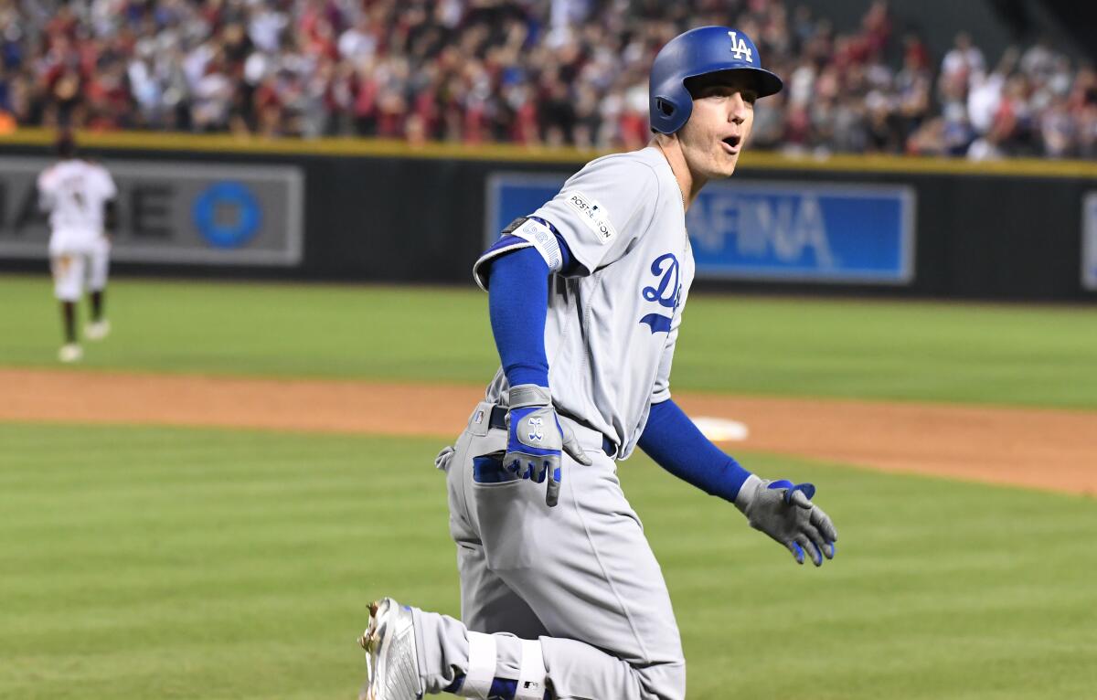Cody Bellinger celebrates after hitting a solo home run against the Arizona Diamondbacks in Game 3 of the 2017 NLDS.