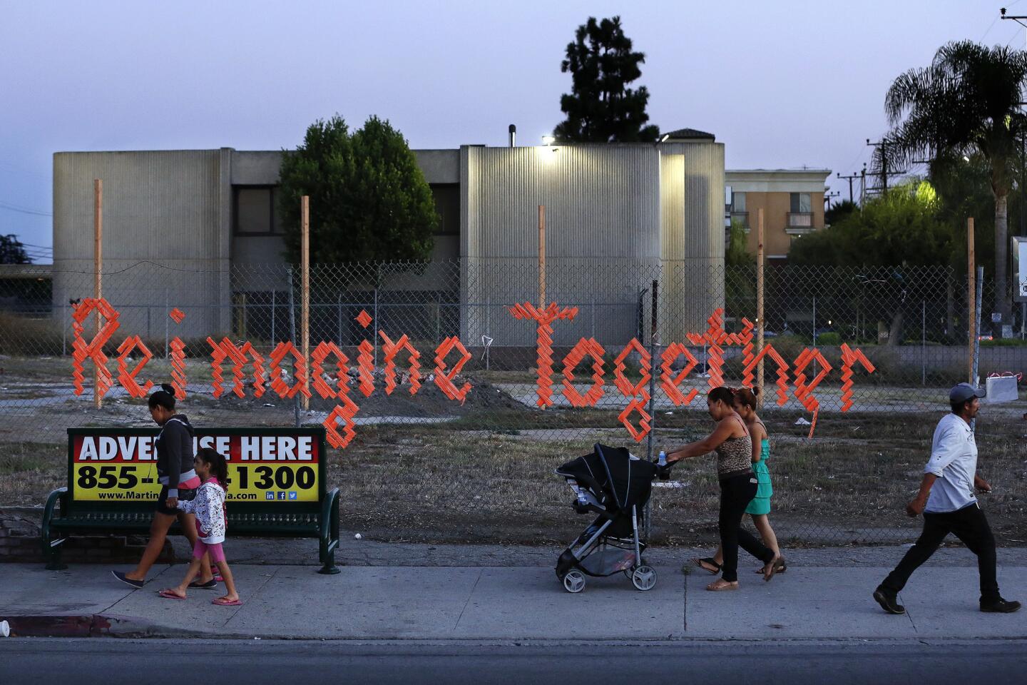 Latinos now dominate Watts, but some feel blacks still hold power - Los  Angeles Times