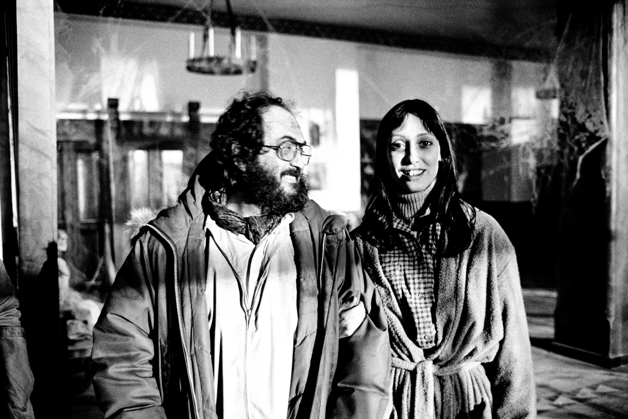 Stanley Kubrick and Shelley Duvall on the hotel lobby set.