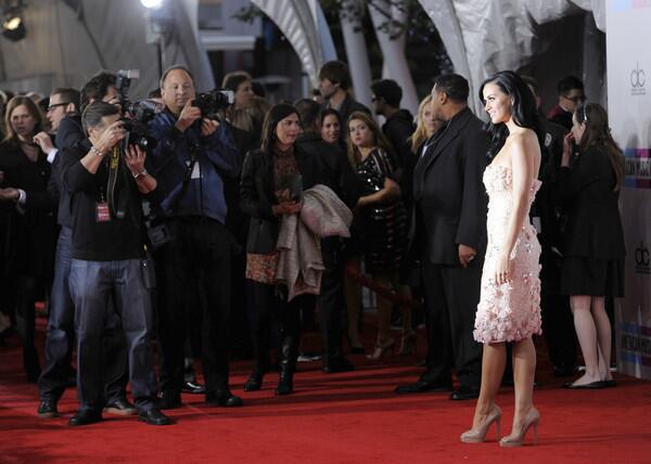 Katy Perry poses as she arrives