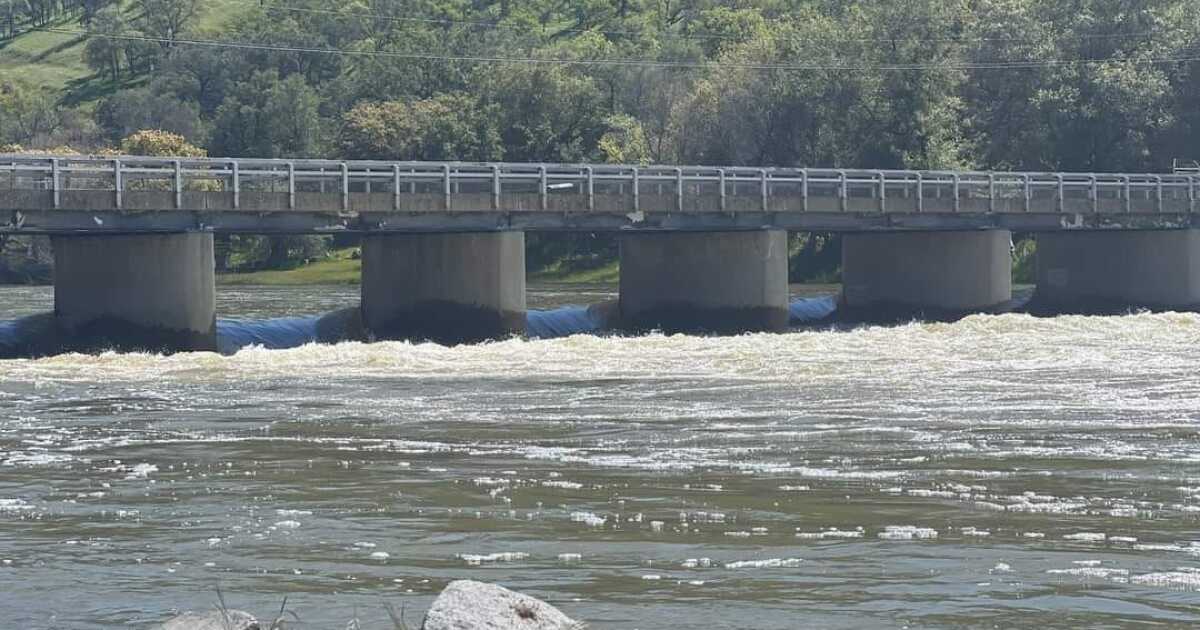 Bodies of 2 young siblings found in fast-moving Kings River