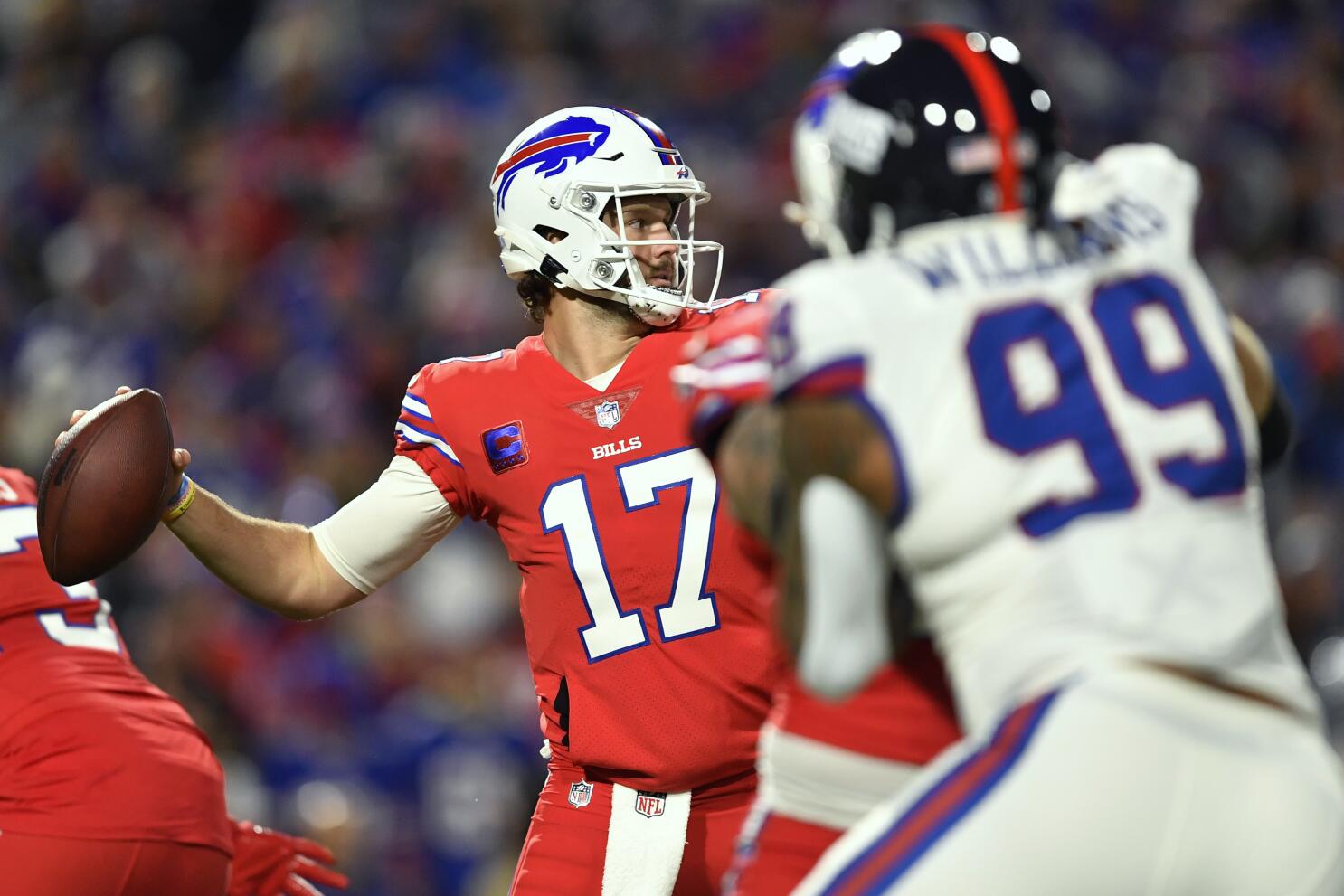 Offensive struggles once again catch up to Josh Allen, Bills in