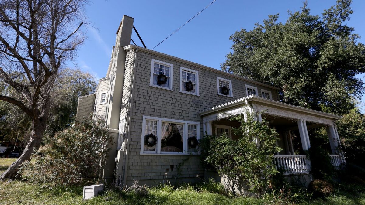 One of the old homes along a stretch of Pasadena Avenue once designated for an above-ground segment of the 710 Freeway. (Luis Sinco / Los Angeles Times)