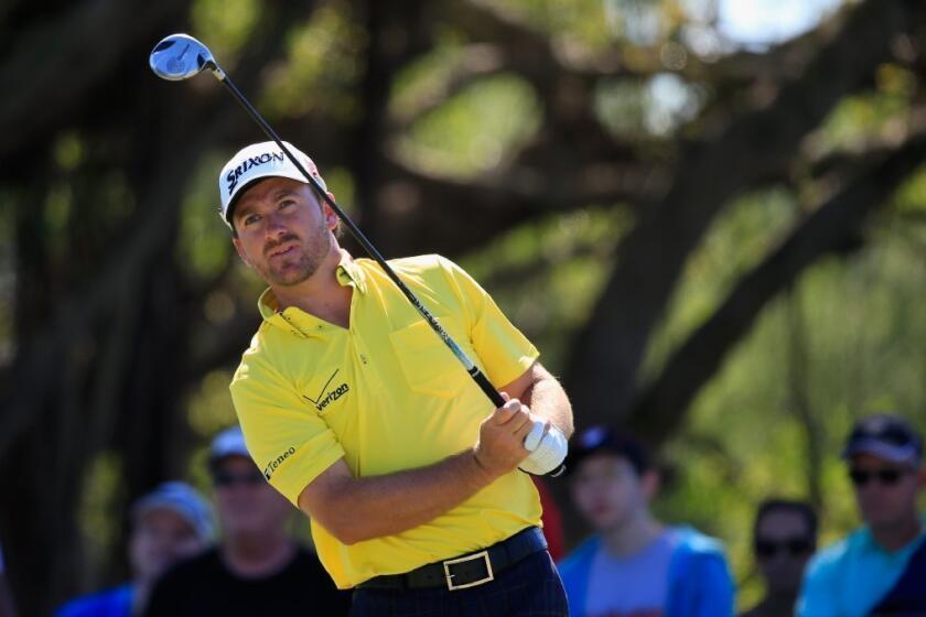 Graeme McDowell took to Twitter to clarify his recent comments about Tiger Woods.