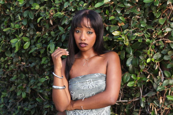 Aleeda Meet Alemeda, a daring new voice of Gen Z rock - Los Angeles Times
