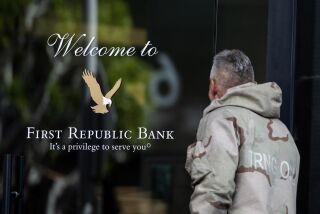 Las acciones de First Republic Bank se disparan un 23 % tras días de pánico