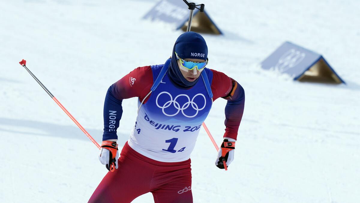 Vetle Sjaastad Christiansen skis at the 2022 Olympics.